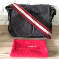 ราคา กระเป๋า Bally ของแท้ 100% สีน้ำตาลchocolate Signature made in Switzerland (2402535868)