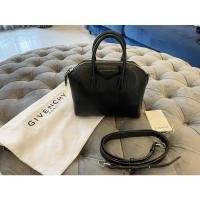 ราคา Givenchy Antigona Mini - used (12993298970)