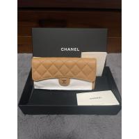 ราคา New!!! Chanel long wallet สีเบจ ฟีลลูกคุณ รุ่น microship ค่า ทักแชทขอดูรูปเพิ่มเติมได้ค่า นัดรับนะค้า ☺️ อุปกรณ์ครบ‼️ (43363534599)