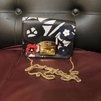 ราคา ดอกไม้ Furla Metropolitan สีดํา พรีเลิฟมือสอง (27451985097)