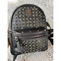 ราคา กระเป๋าเป้MCMหนังแท้มือสองใช้งานน้อย (18157741123)