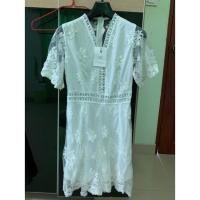 ราคา จั้มสูท ป้าย jariya ซีทรูขาว (2464076670)