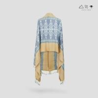 ราคา ผ้าคลุมไหล่มัดหมี่ย้อมคราม/ สีธรรมชาติ 003 (41901594808)