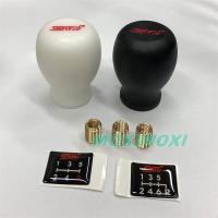 ราคา STI แบบกลม มี 2 สี ขาว กับ ดำ มีเกลียวให้สำหรับใส่รถรุ่นอื่นๆได้อีกหลายรุ่น หัวเกียร์กลม Subaru Impreza WRX 5MT 6MT Legacy GDA GDB GC8 (22940968119)