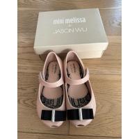 ราคา รองเท้าเด็กผู้หญิง Mini Melissa ของแท้ น่ารักใส่สบาย มือสองสภาพดี (25105509529)