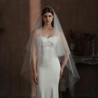 ราคา เวลเจ้าสาว veil ผ้าคลุมเจ้าสาวคลุมหน้าได้ ติดเพชรเล็ก ๆ เรียบหรู มีหวีสับในตัว สีขาวออฟไวท์ (21896262409)