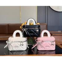 ราคา Quilted Mini Trunk Bag with Bow - Cute Korean Shoulder Crossbody Bag_HT029 (49059047772)