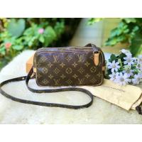 ราคา Used LV Pochette Marly Bandouliere Vintage แท้% (7390280639)