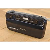 ราคา Fujifilm FinePix REAL 3D W3 Digital Camera Japan (44130112326)