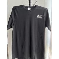 ราคา REEBOK - เสื้อยืดมือสอง สภาพใหม่ size L สีดำ (14238992387)