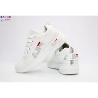 ราคา รองเท้าผ้าใบผู้หญิง Fila (1914096525)