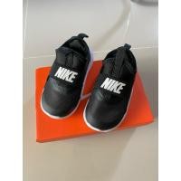 ราคา (มือสอง) Nike Flex Runner 4 TD รองเท้าเด็ก 6C (12cm) สีดำ ของแท้ สภาพดีมาก (51957654764)