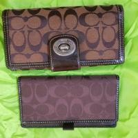 ราคา กระเป๋าสตางค์coachมือสอง ของแท้ (2464231241)