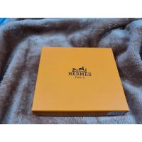 ราคา ส่งต่อ Hermes​ ​ Bearn​ Wallet สีกากี (14847198373)
