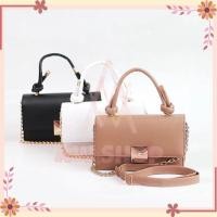 ราคา กระเป๋าแฟชั่นสตรี Mona Leather Sling Bags กระเป๋าเกาหลี (41205820242)