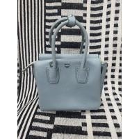 ราคา กระเป๋างานแท้ MCM มือสอง สีฟ่า ตำหนิเป็นสายเทียบ (15191267593)