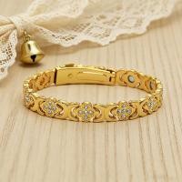 ราคา สร้อยข้อมือหรูหราเบากับเพชรโคลเวอร์สี่ใบสร้อยข้อมือสร้อยข้อมือแม่เหล็กเครื่องประดับคู่ไม่จางหาย412 (55258725813)