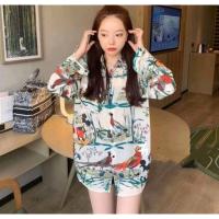 ราคา ✨️เสื้อเชิ้ตลายGG x Mickey+นกกระเรียน ผ้านิ่ม Oversize (13403278734)