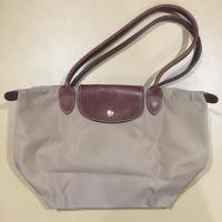 ราคา Longchamp size s หูยาว สีเบจ มือสอง ของแท้ (1344671647)