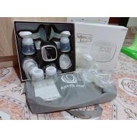ราคา เครื่องปั๊มนมมือสอง✌Attitude mom ราคาเต็ม 11,900 สถาพ ใช้งานน้อยมาก หลายระบบ ช่วยกระตุ้นน้ำนมคุ้มค่า มีของแถม!!❤️ (9393613390)