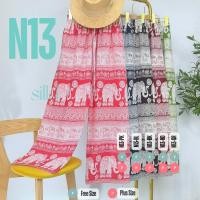 ราคา Silla กางเกงขายาว รุ่น Nature N13 ลายช้างล้านนา เนื้อผ้าไหมอิตาลี ผ้าพริ้วนุ่ม ใส่สบาย ลายสวย (43150989337)