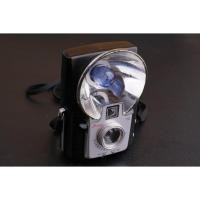 ราคา kodak brownie starflash ปี 1957-1965 กล้องฟิล์มสำหรับสะสม ตกแต่งร้าน งานอะไหล่ครับ มาพร้อมกล่อง (53504998733)