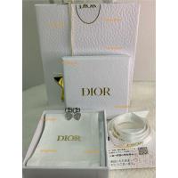 ราคา พร้อมส่ง ต่างหู Dior แท้ 100% จากญี่ปุ่น มีกล่อง/ถุง/ใบเสร็จ มือ 1 ออกช้อป (49650831247)