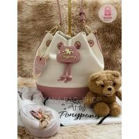 ราคา กระเป๋าทรงขนมจีบ ผ้าแคนวาส สีชมพู แบรนด์ Pony Pony (โพนี่ โพนี่) (25534650480)