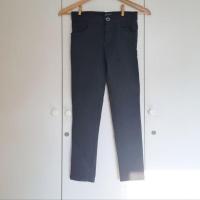 ราคา กางเกงขาวสกินนี่ ผ้ายืด สีดำ Size M มือสอง (26476450792)
