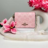 ราคา Coach Mini Wallet On A Chain In Signature Canvas With Charms CEF59 (56757740071)