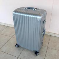 ราคา กระเป๋าเดินทาง ยี่ห้อ baggage luggage (1748219011)