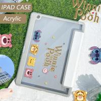 ราคา 【iPad Pro 12.9】เคสอะคริลิค ลายหมีพูห์ พร้อมช่องใส่ปากกา สําหรับ iPad 10.2 Gen 10 Gen 9 Gen 8 iPad Case 2021 Air4 5 10.9 Air1/2 9.7 Mini 4 5 Pro12.9 (20166391602)