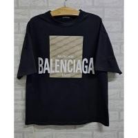 ราคา เสื้อยืดดำเสื้อครอป ทรง Oversize แบรนด์ Balenciaga‼️ (54159822781)