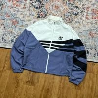 ราคา ADIDAS WOMEN ORIGINALS TRACKTOP SECOND (27444483401)
