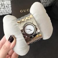 ราคา Gucci watch twirl วงใหญ่ หน้าปัดขาว ของแท้! (1323167827)