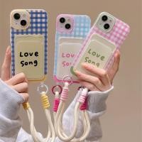 ราคา เคสโทรศัพท์ iPhone 15 14 13 12 11 Pro Max Plus X Xr XS Max 7 8 Plus INS สาวหัวใจเป็นตาหมากรุกเพื่อนที่ดีที่สุดฝาครอบโทรศัพท์นุ่มสร้อยข้อมือเชือกเส้นเล็กป้องกันการสูญหายสายรัดข้อมือ (29303902842)