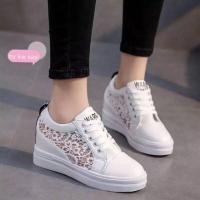 ราคา รองเท้าผ้าใบ เสริมส้น ลูกไม้ฉลุ (2170582831)