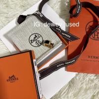 ราคา [New] Hermes Olympe ear cuff ดำอะไหล่ gold (12295298084)