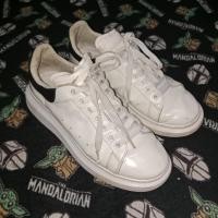 ราคา ALEXANDER MCQUEEN อเล็กซานเดอร์ แมคควีน ขนาด 43 มือสอง พรีเลิฟ รองเท้าผ้าใบสีขาว รองเท้าสีขาว รองเท้าผู้ชาย รองเท้าผ้าใบผู้ชาย (46906904798)