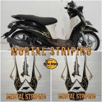 ราคา YAMAHA FINO PREMIUM 125 2016 BLACK BODY STRIPING STICKER (52651555734)