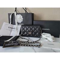 ราคา Chanel Tri-fold caviar wallet (Holo 29) (24655350945)