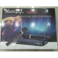 ราคา ไมโครโฟนไร้สาย ไมค์ลอยคู่ MUSIC DJ Microphone Wireless รุ่นTM202A (6341994880)