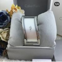 ราคา Calvin Klein ของแท้100% (342697436)