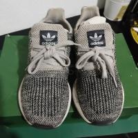 ราคา รองเท้ามือสอง Adidas Size 37 (5669269543)
