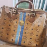 ราคา Used MCM boston แท้ 100% (1611932604)