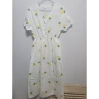 ราคา เดรสสีขาว ลายสับปะรด (4520891108)