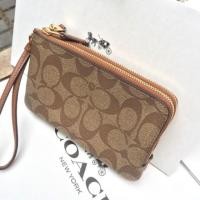 ราคา Coach กระเป๋าคล้องมือ 2 ซิป ของแท้ ของใหม่ (223084787)