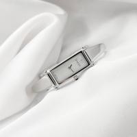 ราคา Gucci 1500L Mother of Pearl Dial Diamond 1P Size M Swiss Made (43178867574)