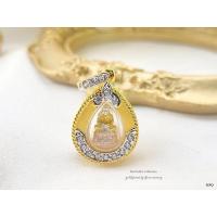 ราคา จี้องค์พระหลวงปู่ทวดย่ำน้ำทะเลจืดประดับเพชรสวิสเลี่ยมกรอบหุ้มทองคำแท้หนาพิเศษ (26334072607)