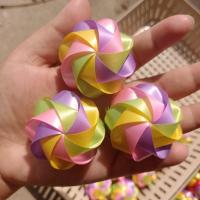 ราคา เหรียญโปรยทาน เหรียญโปรยทานมะลิ ขนมแฟนซี คุกกี้เสี่ยงทาย ผสม4สีสดใส PPGY ตัวเปล่า 1แพค50ชิ้น (22868599702)